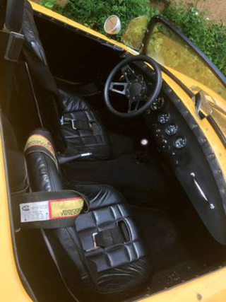 Illustration for article titled For $18,750, This 1965 Shelby Kit Car Could Let You Join The Cobra Club
